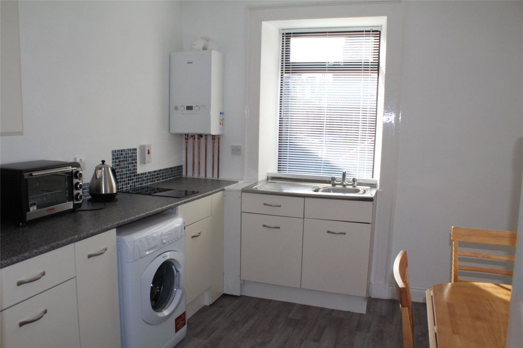 Property photo 3 of 7 Photo 3