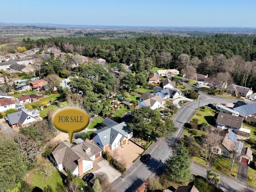 Property photo 1 of 27 Agents Notes