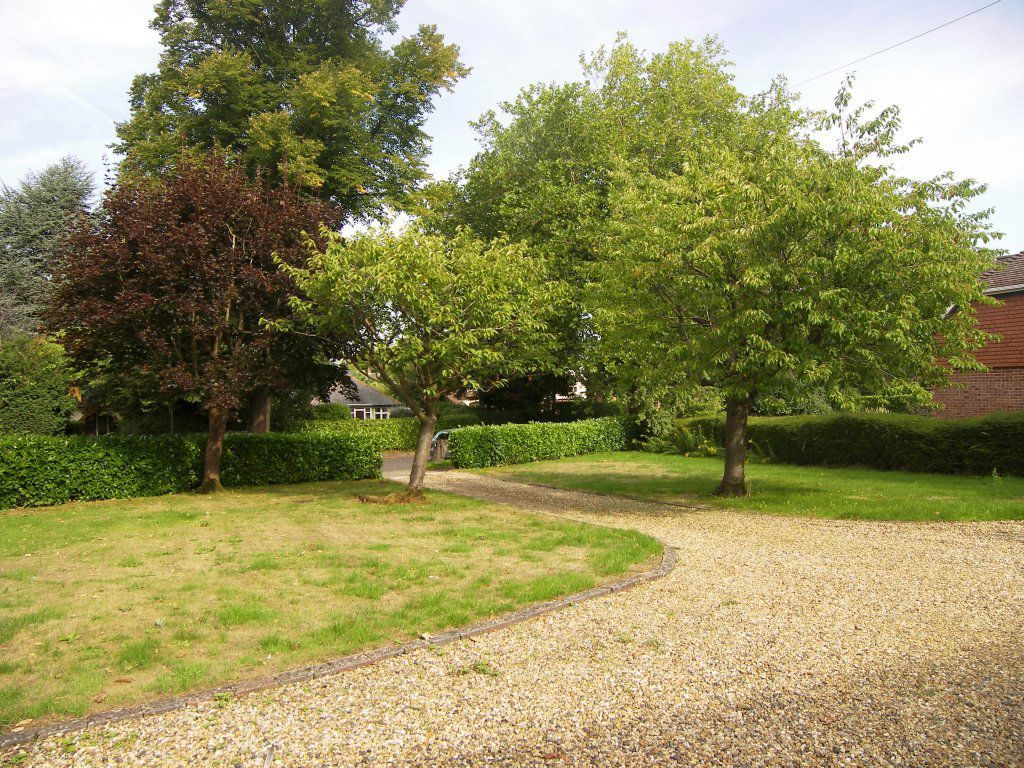 Property photo 3 of 9