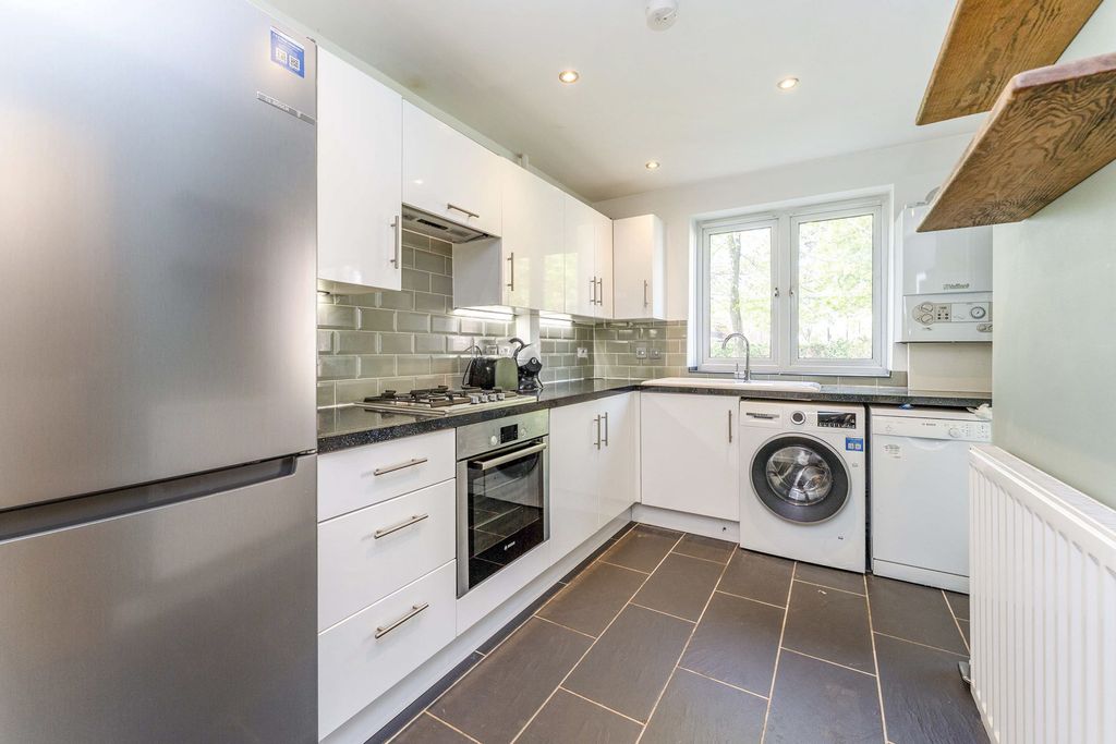 Property photo 2 of 12 Pbox-Img.Jpg