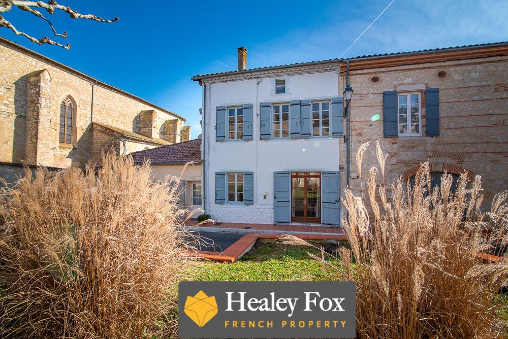 Property photo 1 of 24