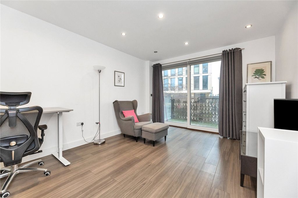 Property photo 3 of 10 Picture No. 07