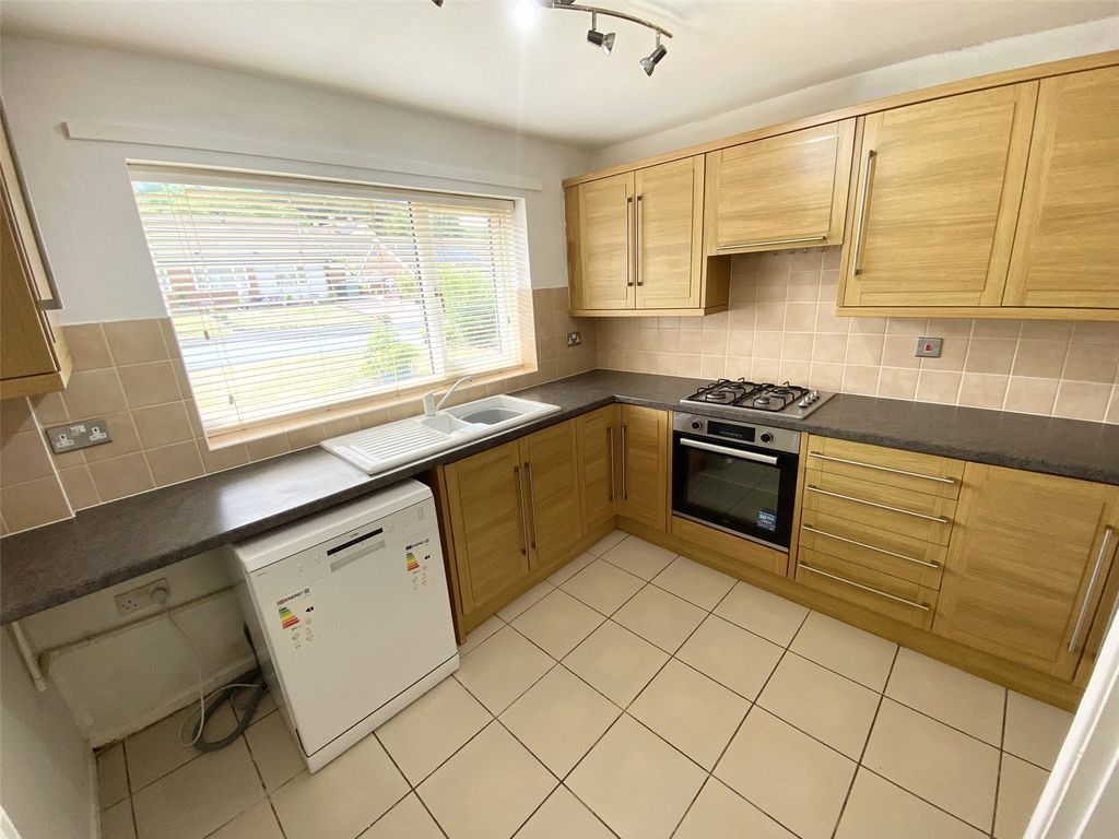 Property photo 2 of 16 Picture No. 06