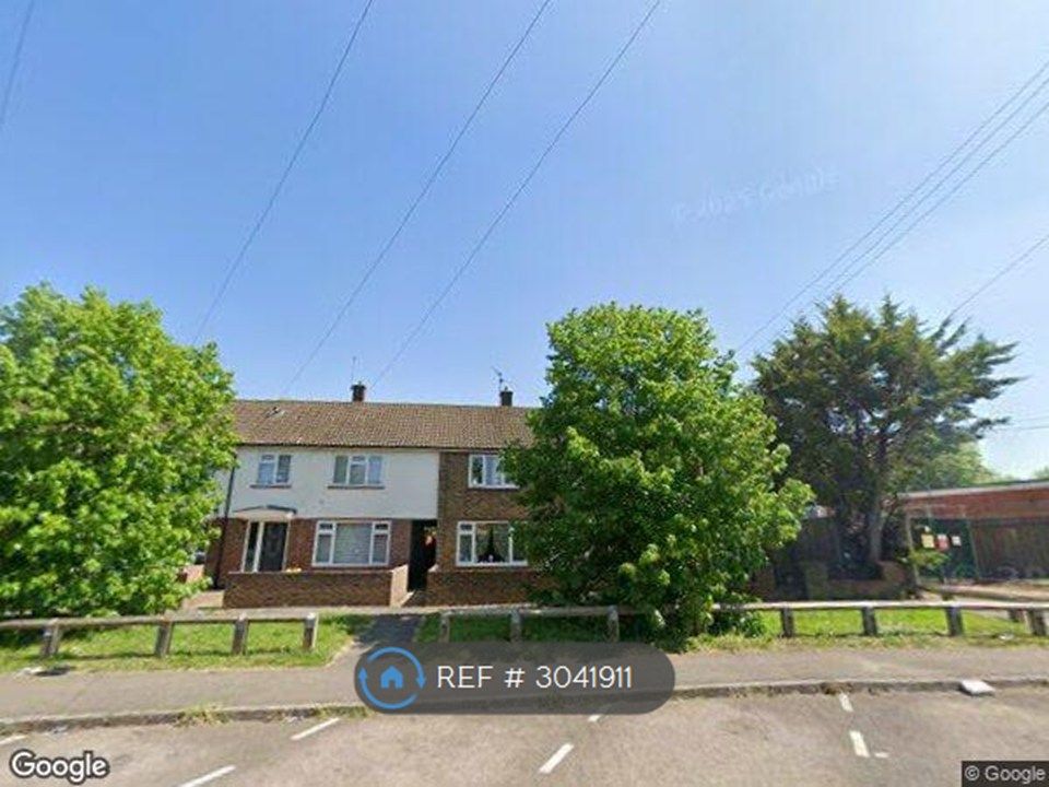 Property photo 2 of 13