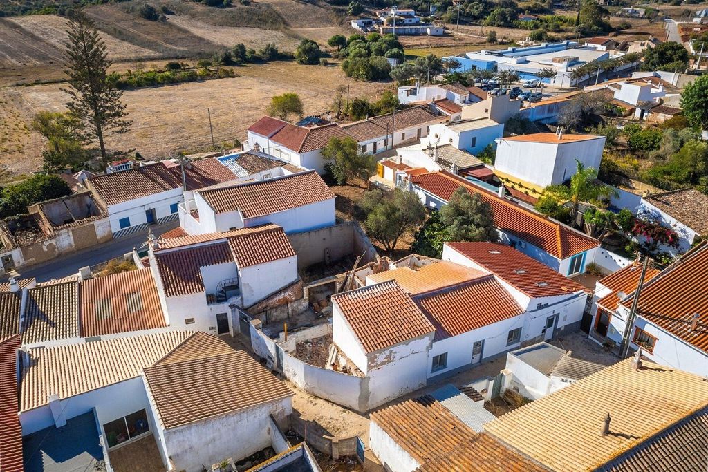 Property photo 1 of 21 Urban Land Sell In Bensafrim E Barão De São João,Lagos