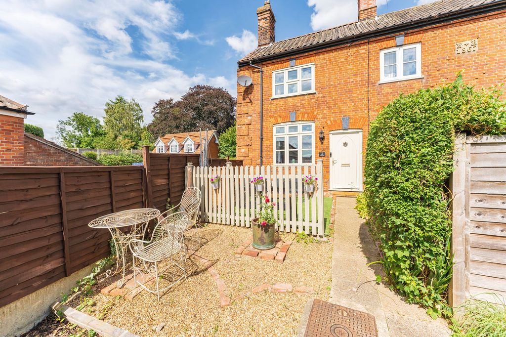Property photo 1 of 19