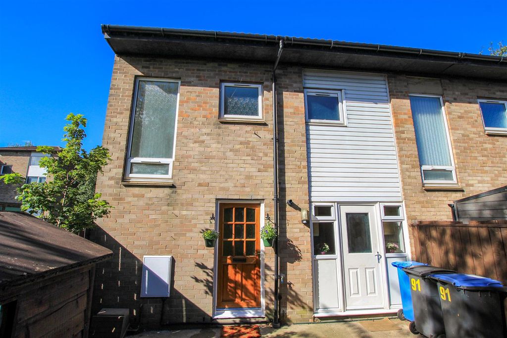 Property photo 1 of 11 External.Jpg