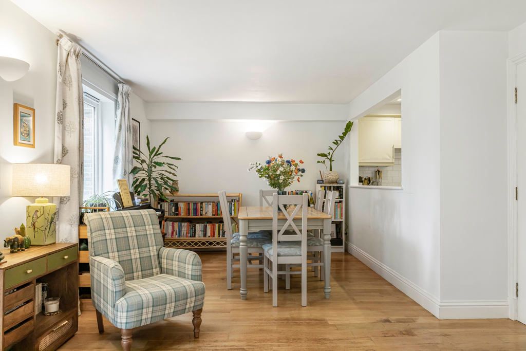 Property photo 3 of 20 Reception Room