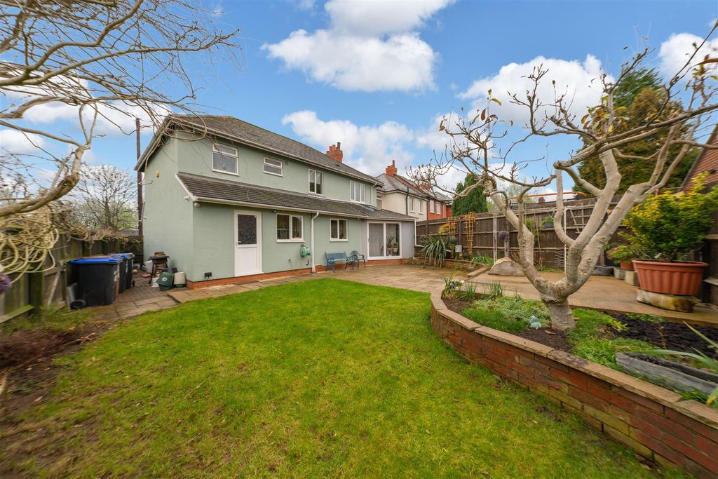 Property photo 3 of 21