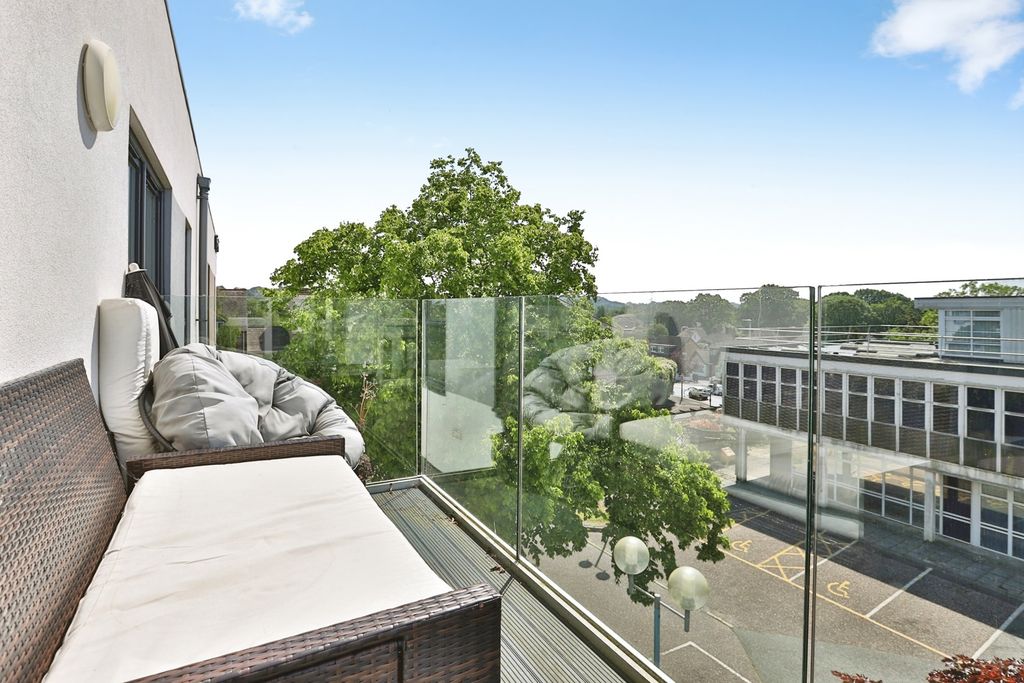 Property photo 1 of 16 Balcony