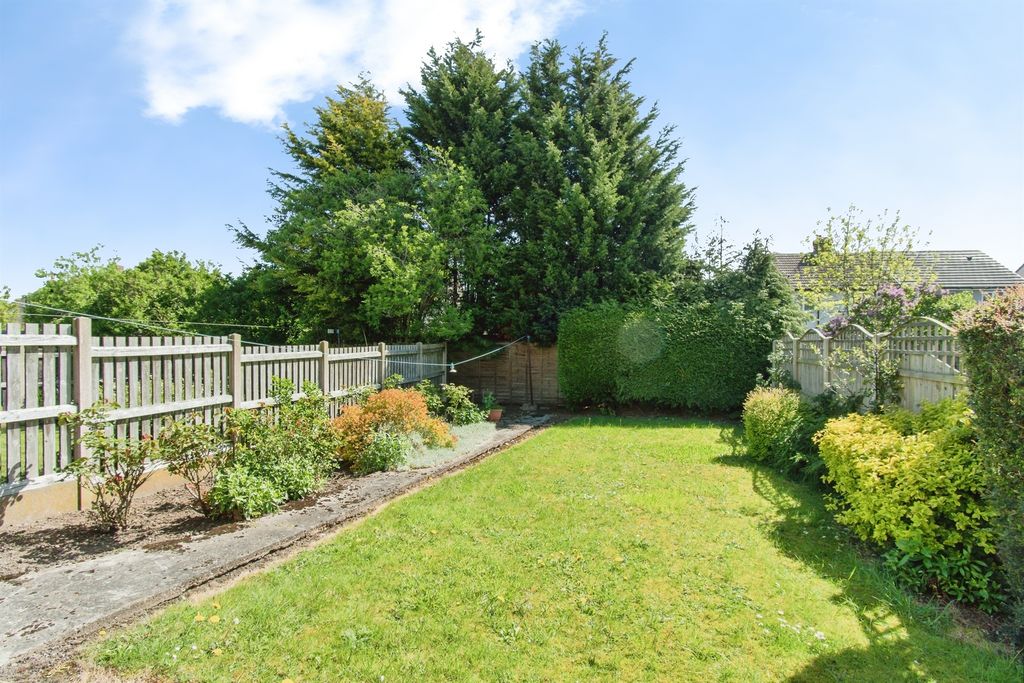 Property photo 3 of 14