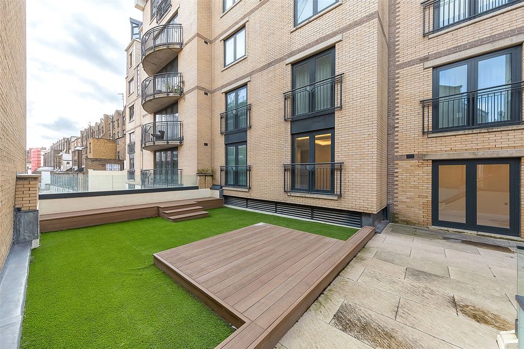 Property photo 3 of 19