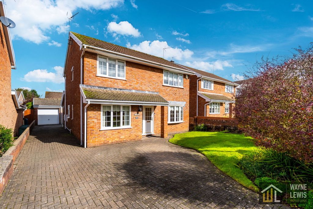 Property photo 1 of 38