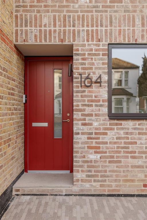 Property photo 2 of 44