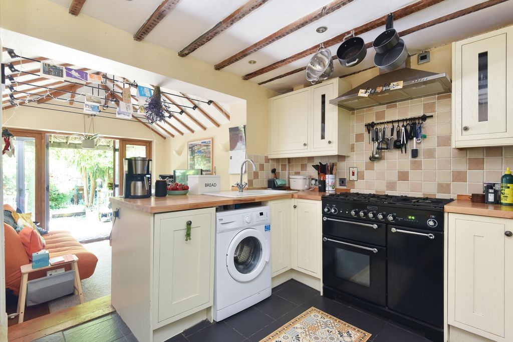 Property photo 3 of 18 5150778