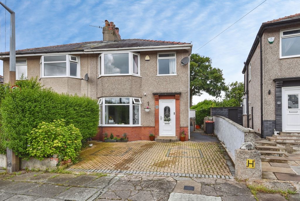 Property photo 1 of 19 Pbox-Img.Jpg