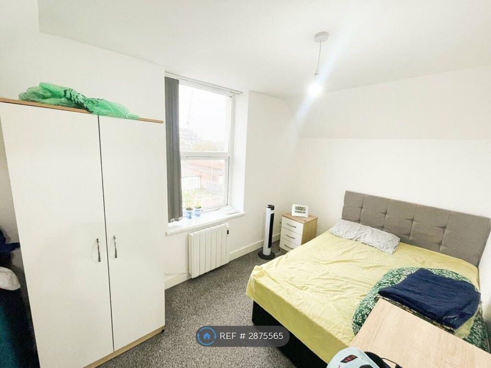 Property photo 3 of 4