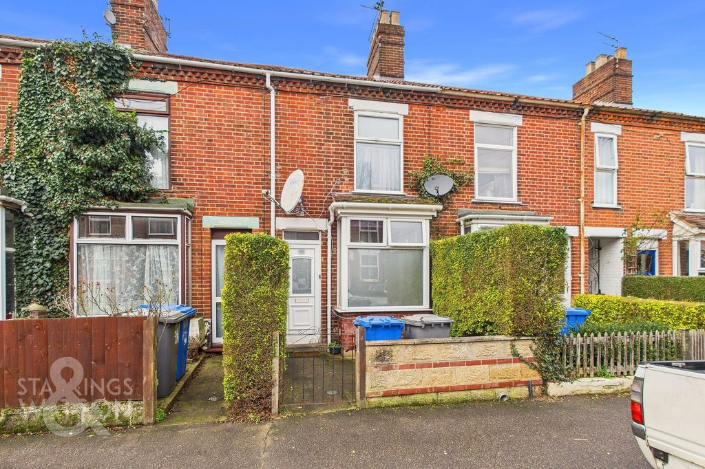 Property photo 1 of 14