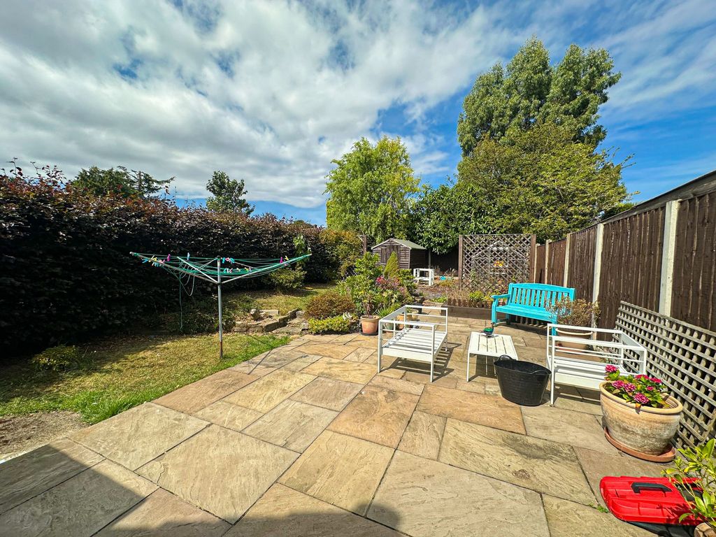 Property photo 3 of 13