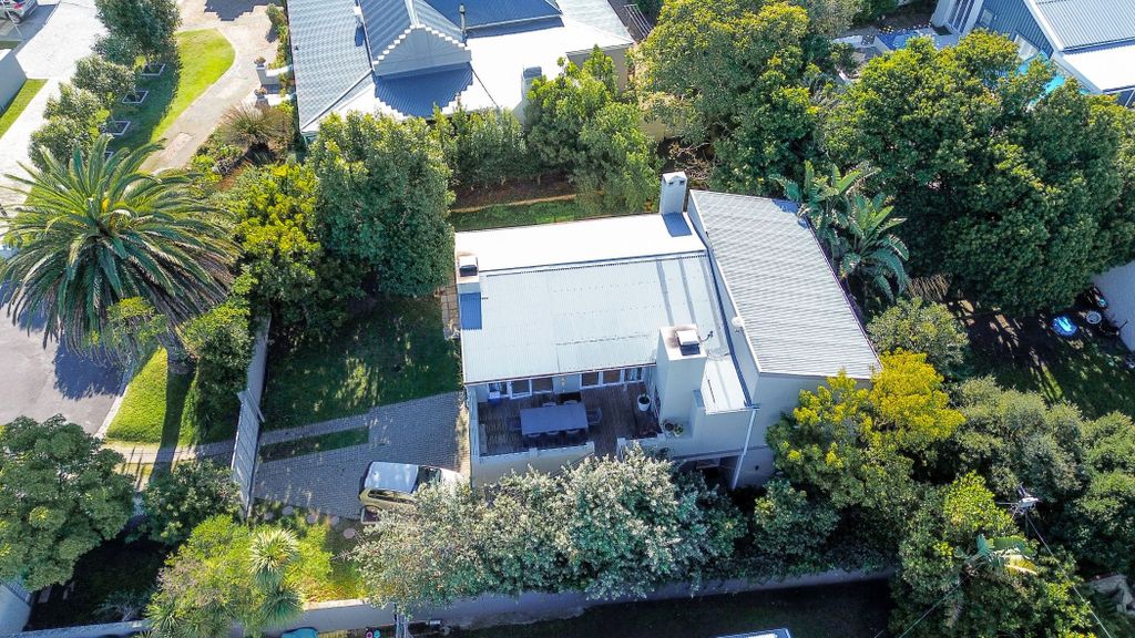 Property photo 2 of 39 Hf1704503