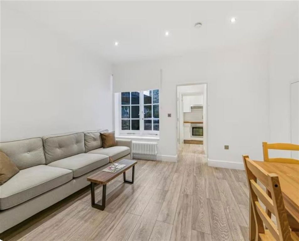 Property photo 1 of 5