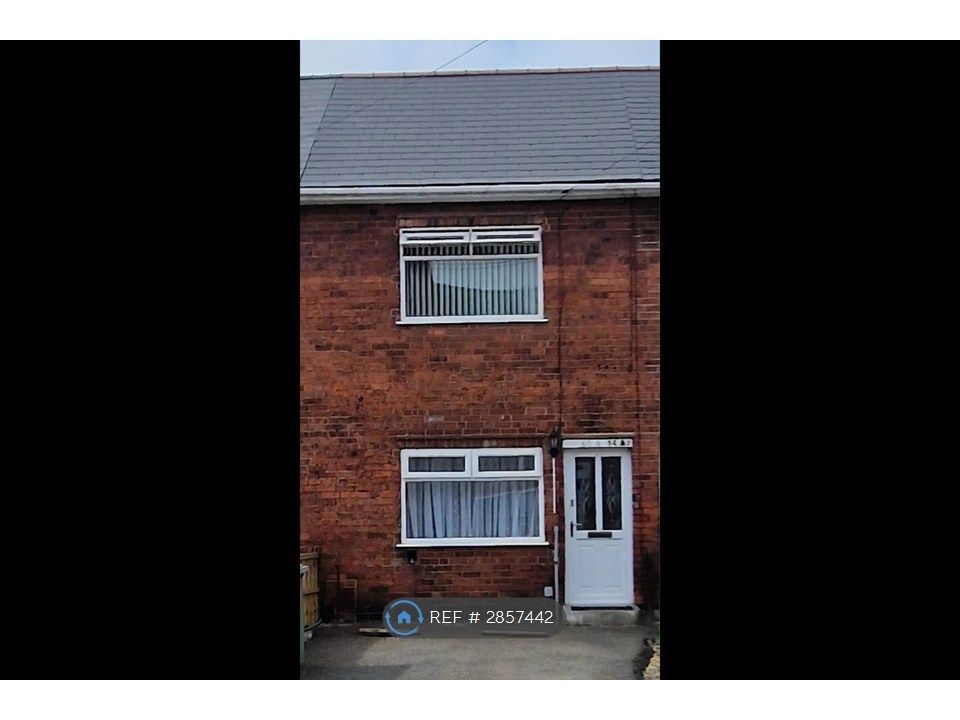 Property photo 2 of 13