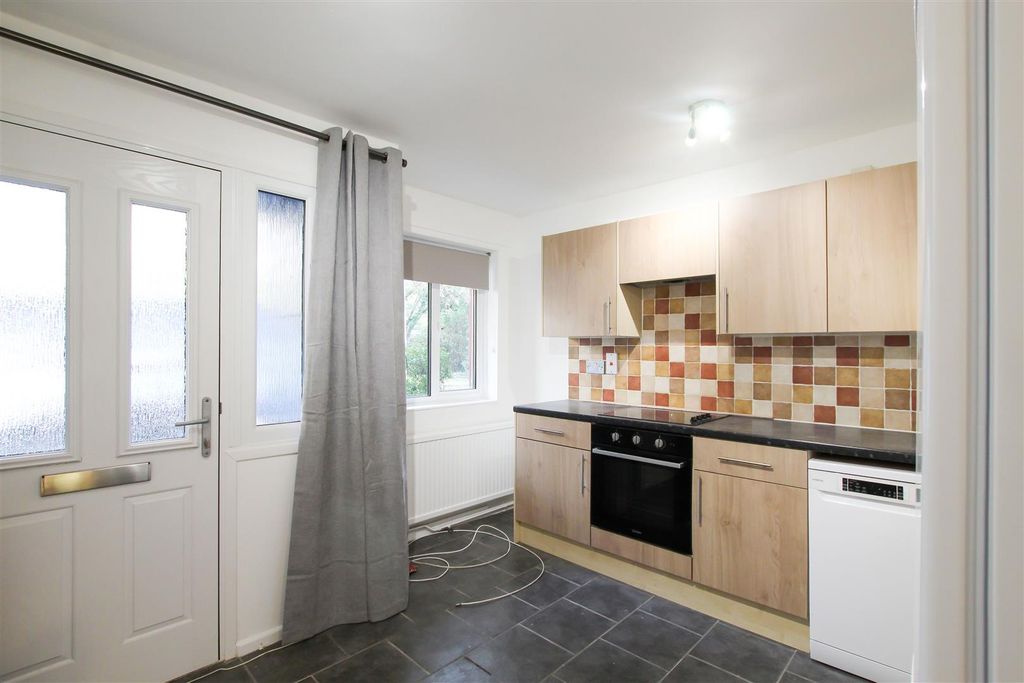 Property photo 3 of 13 Img_5607.Jpg