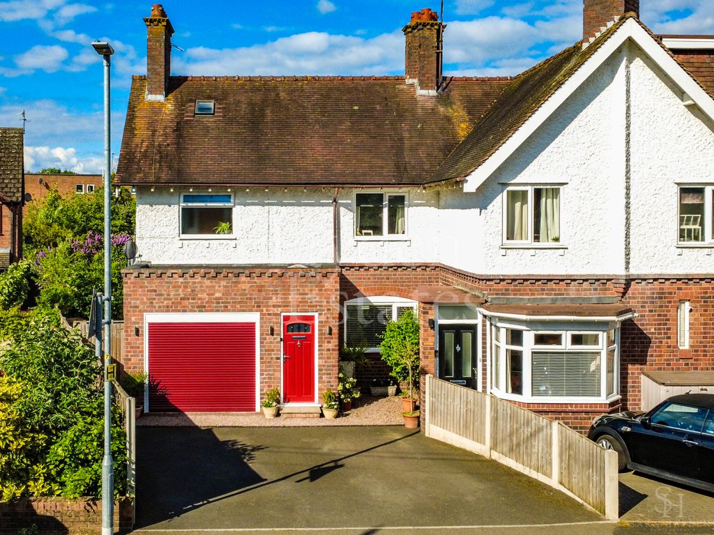 Property photo 1 of 35 Extended Edwardian Semi-Detached Home With Stunning Open-Plan Living & Landscaped Garden Bar