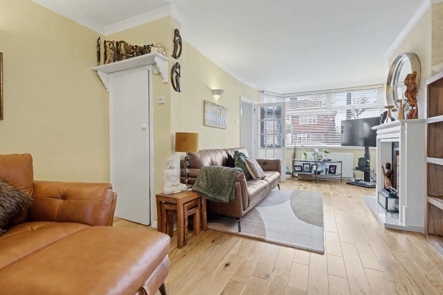 Property photo 3 of 16