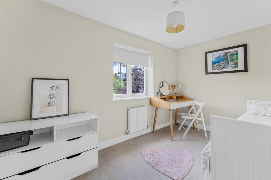 Property photo 3 of 3