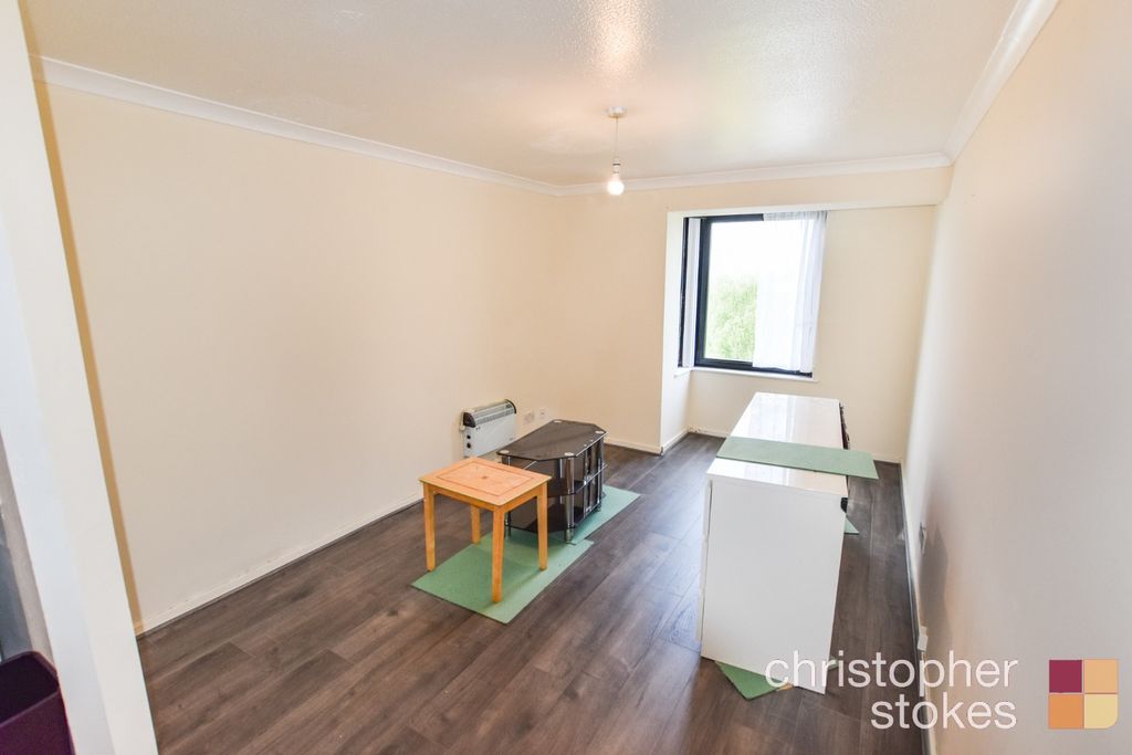 Property photo 2 of 10 4186502