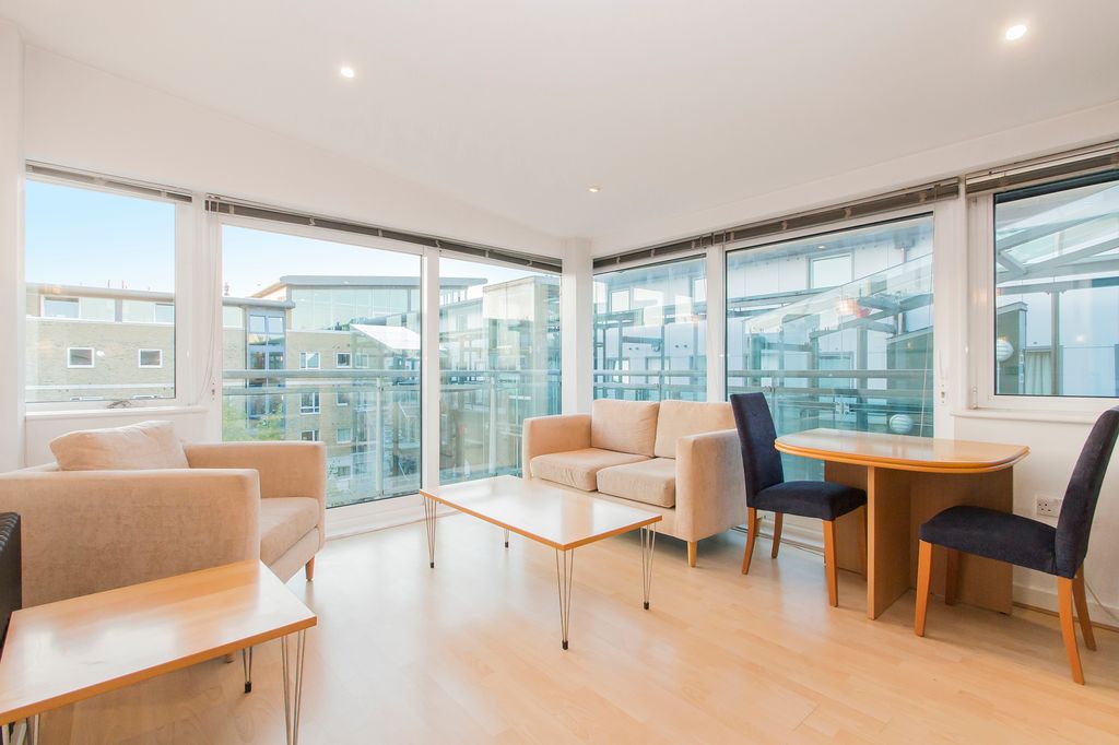 Property photo 1 of 14 F24 Bld 45 Reception 4