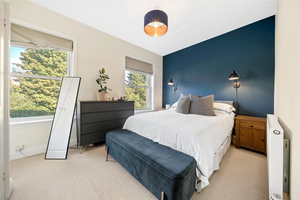 Property photo 3 of 15 Picture No. 01