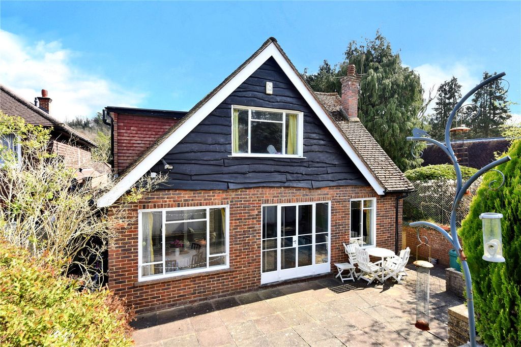 Additional image 15 of 3 bed detached house for saleOutwood Lane, Coulsdon CR5