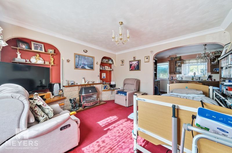 Property photo 3 of 12 Photo 16