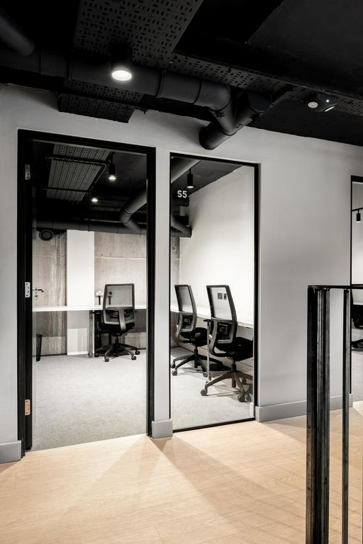 Property photo 3 of 19