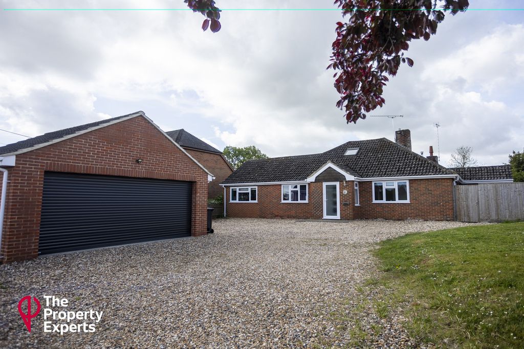 Property photo 1 of 32