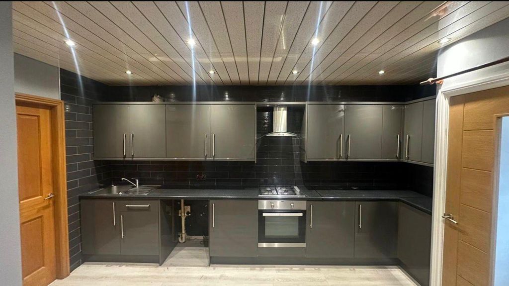 Property photo 3 of 5 Whatsapp Image 2026-04-16 At 3.51.39 Pm (2).Jpeg