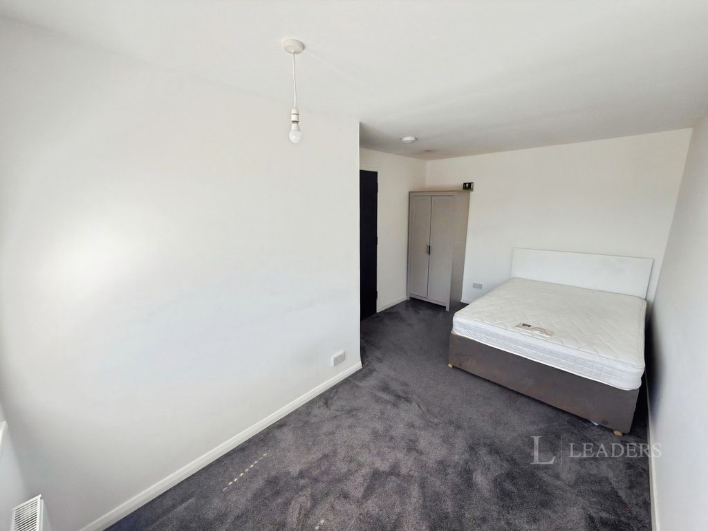 Property photo 1 of 7 Pbox-Img.Jpg