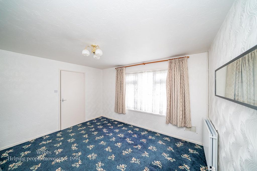 Property photo 3 of 24 Webbs-2.Jpg