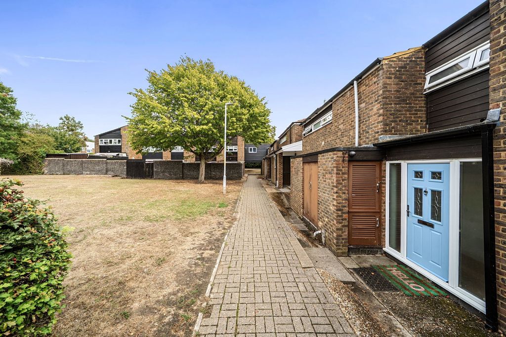 Property photo 1 of 19