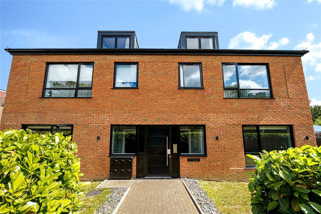 Property photo 3 of 12 Picture No. 03
