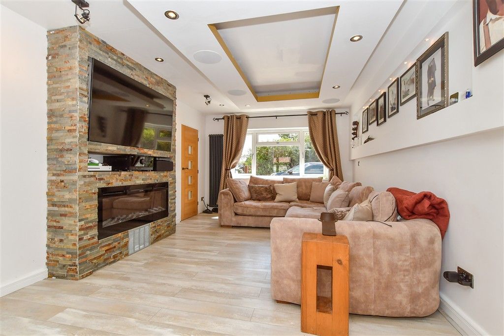 Property photo 3 of 18 Cinema Room