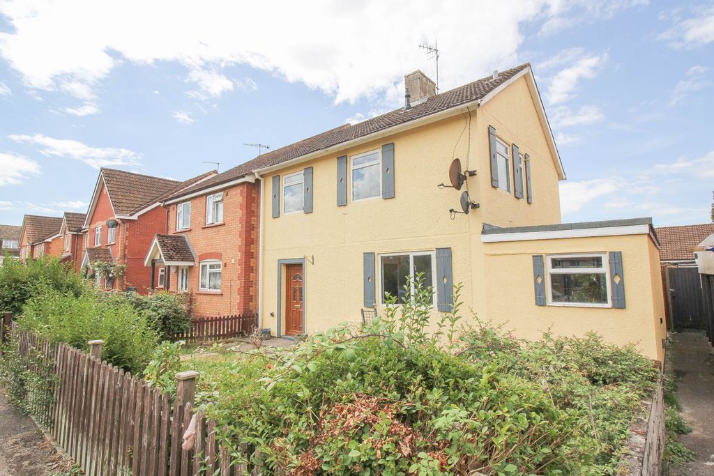 Property photo 1 of 14