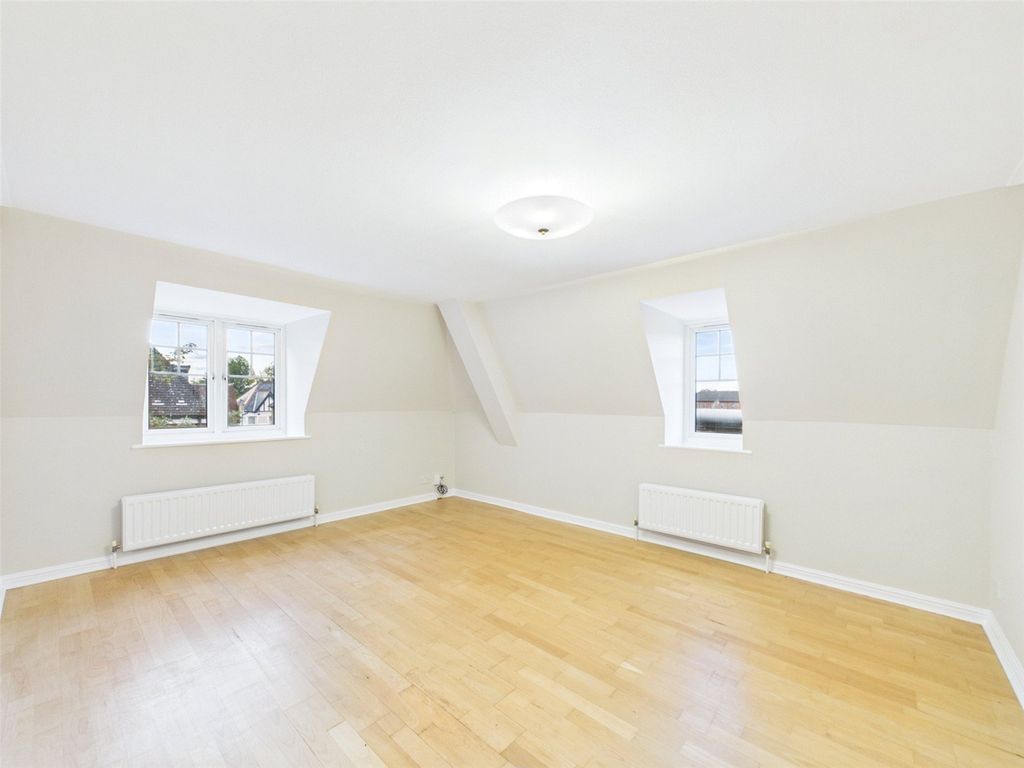 Property photo 1 of 6 Picture No. 15