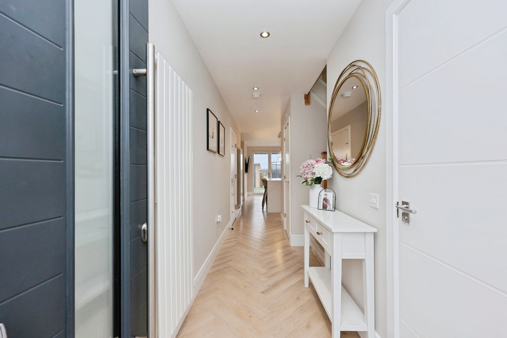 Additional image 5 of 3 bed detached house for salePitdinnie Avenue, Cairneyhill, Dunfermline KY12