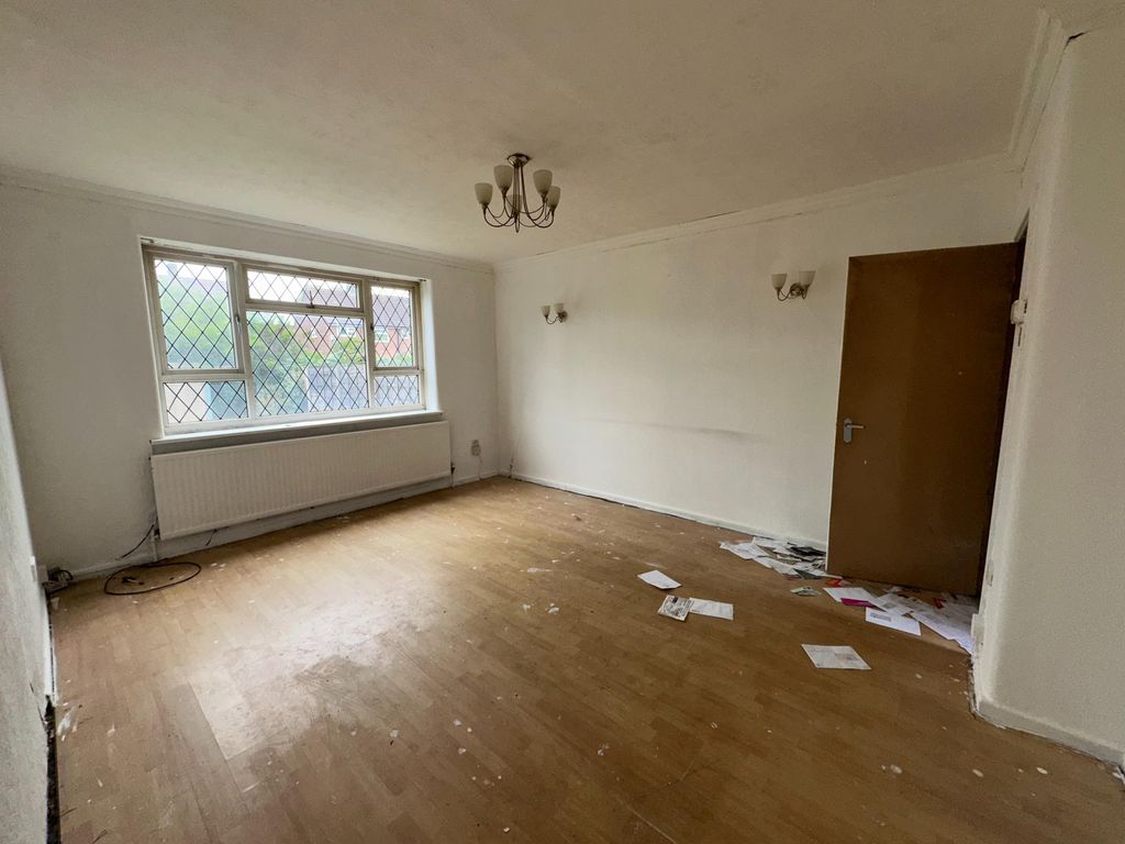 Property photo 3 of 11 Img_2326.Jpg