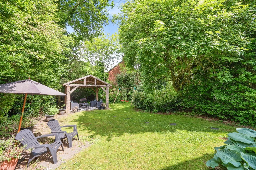 Property photo 2 of 15
