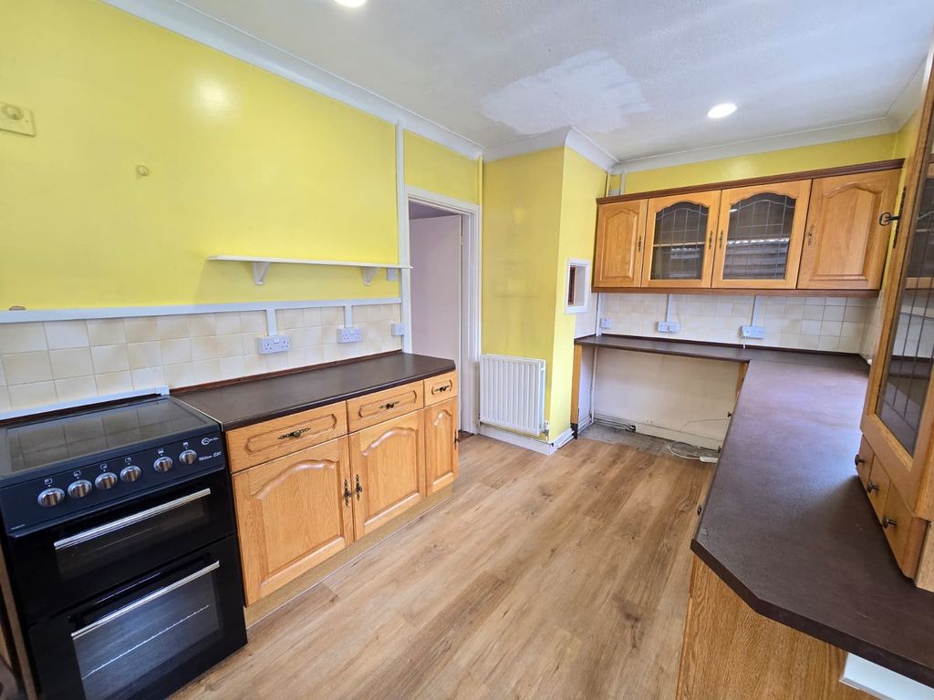 Additional image 5 of 3 bed semi-detached house to rentElim Way, Pontllanfraith, Blackwood NP12