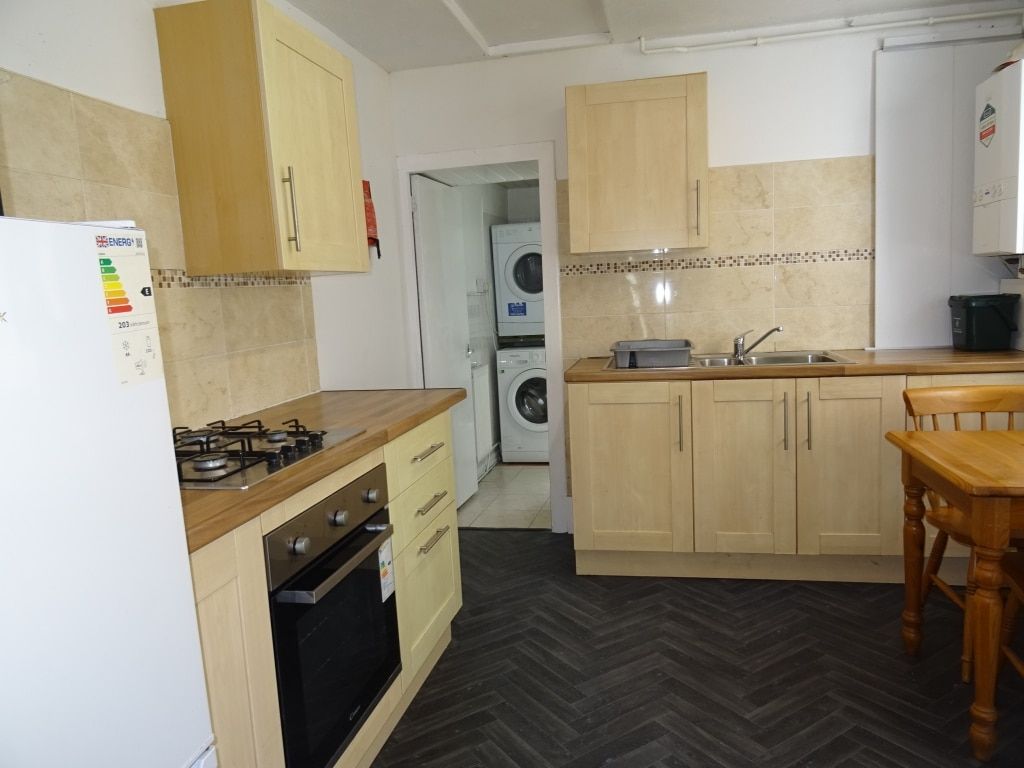 Property photo 2 of 12